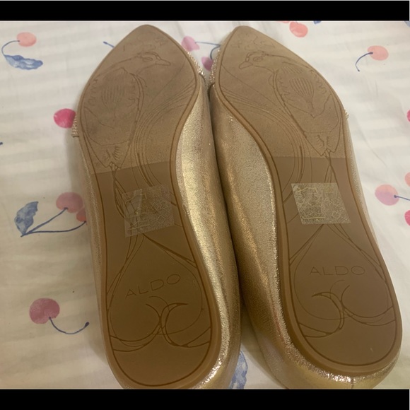 Champagne blingy Aldo flats - Picture 4 of 4